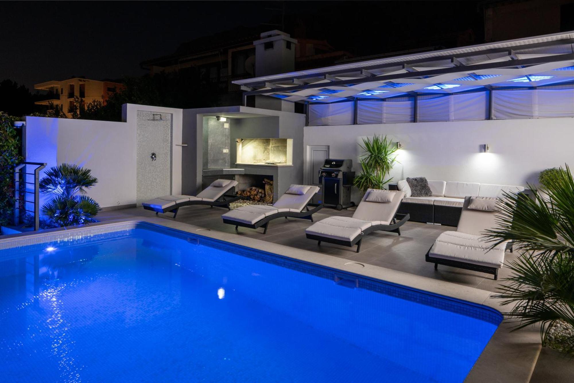 Villa Palladium Makarska Esterno foto