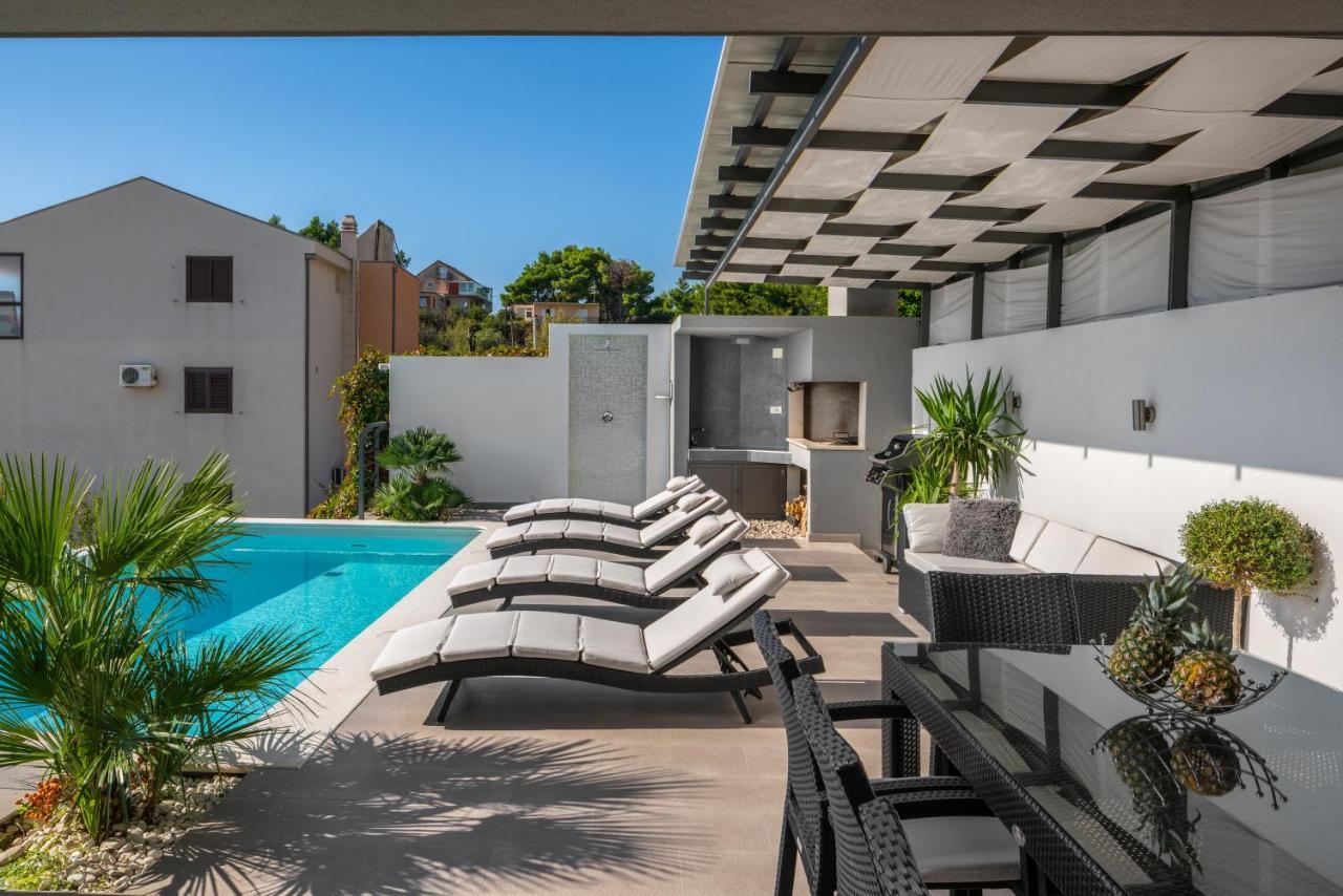 Villa Palladium Makarska Esterno foto